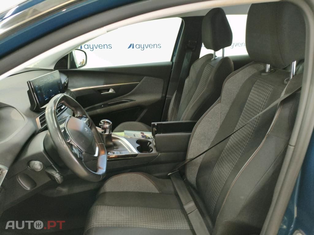 Peugeot 3008 1.5 BlueHDi Active Pack