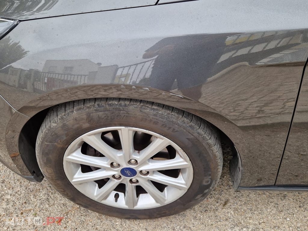 Ford Focus SW Titanium