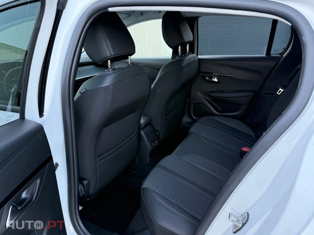 Peugeot 208 1.5 BlueHDi Allure Pack