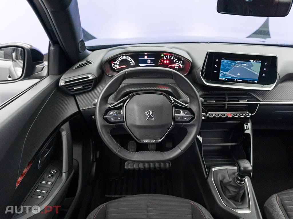 Peugeot 2008 1.2 PureTech Active Pack