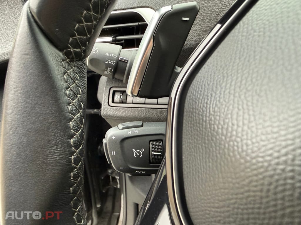 Peugeot 5008 1.5 BlueHDi Allure EAT8