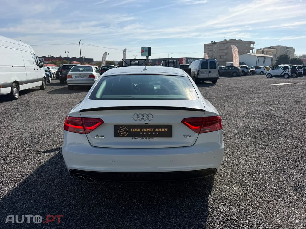 Audi A5 2.0 TDi S-line