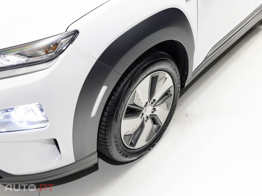 Hyundai Kauai EV 64 kWh Premium+LED