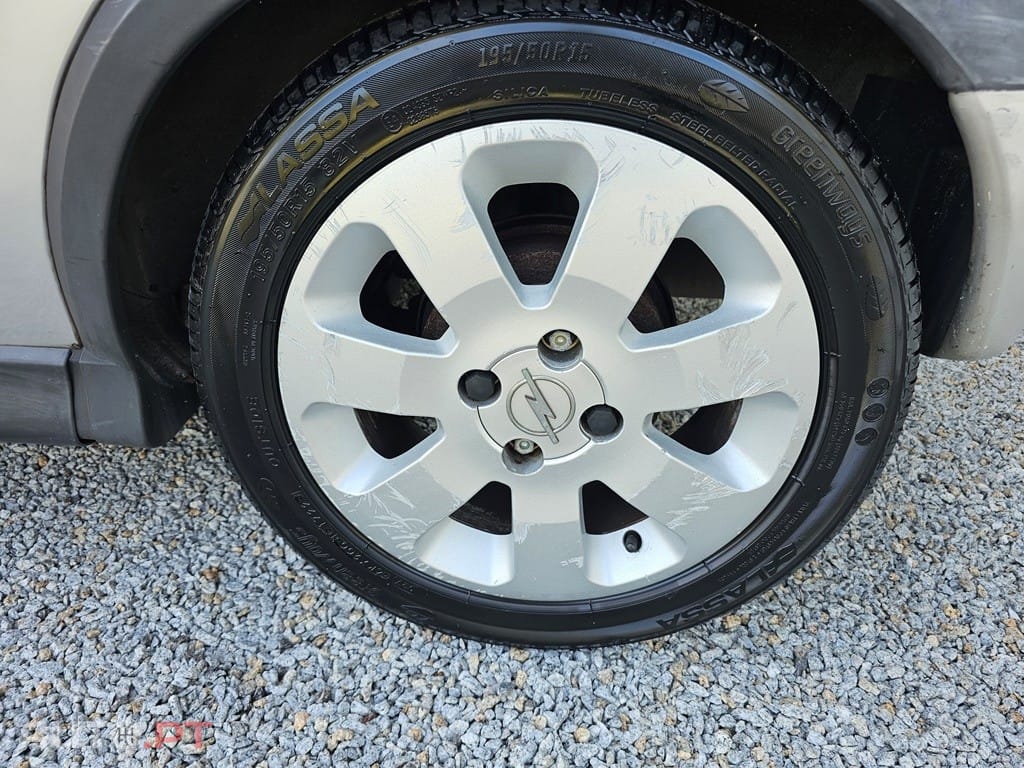 Opel Corsa 1.7 DTi 16V Sport