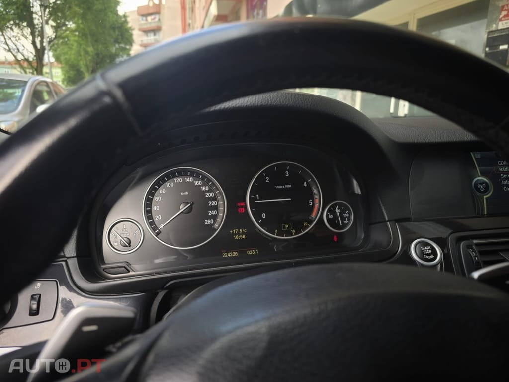 BMW 520 d Auto
