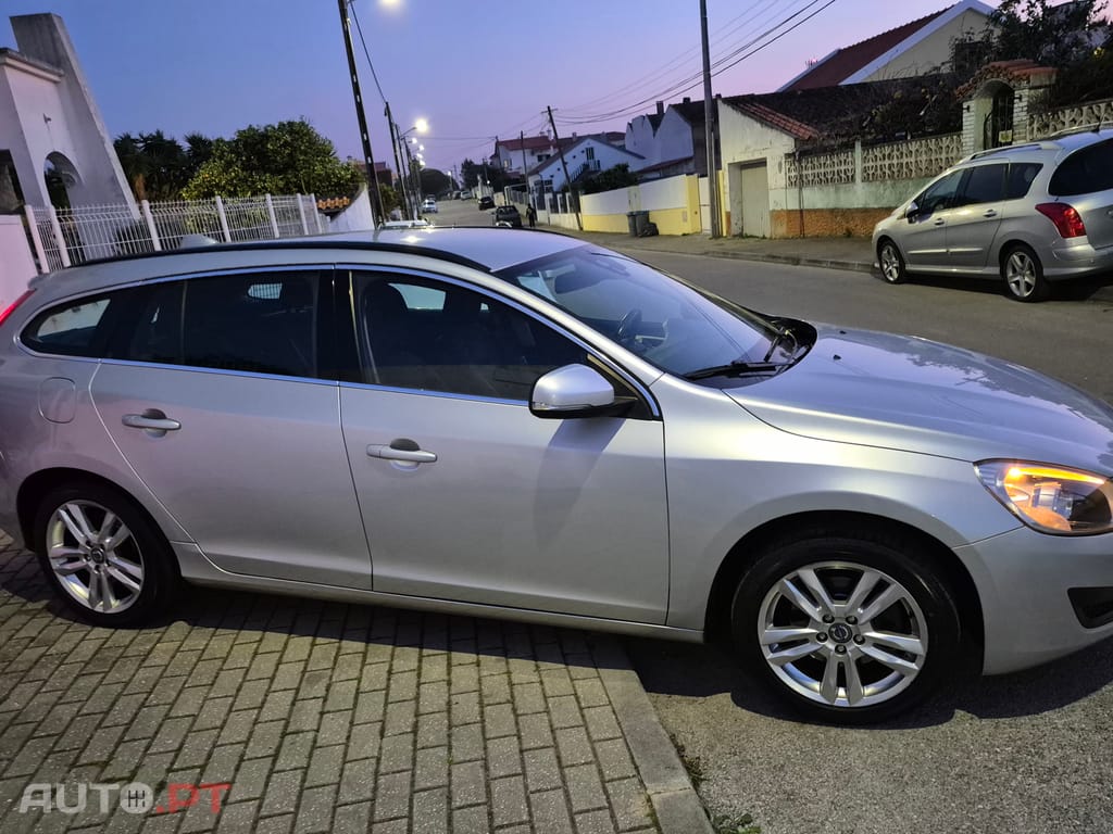 Volvo V60 D2 Momentum drive eco