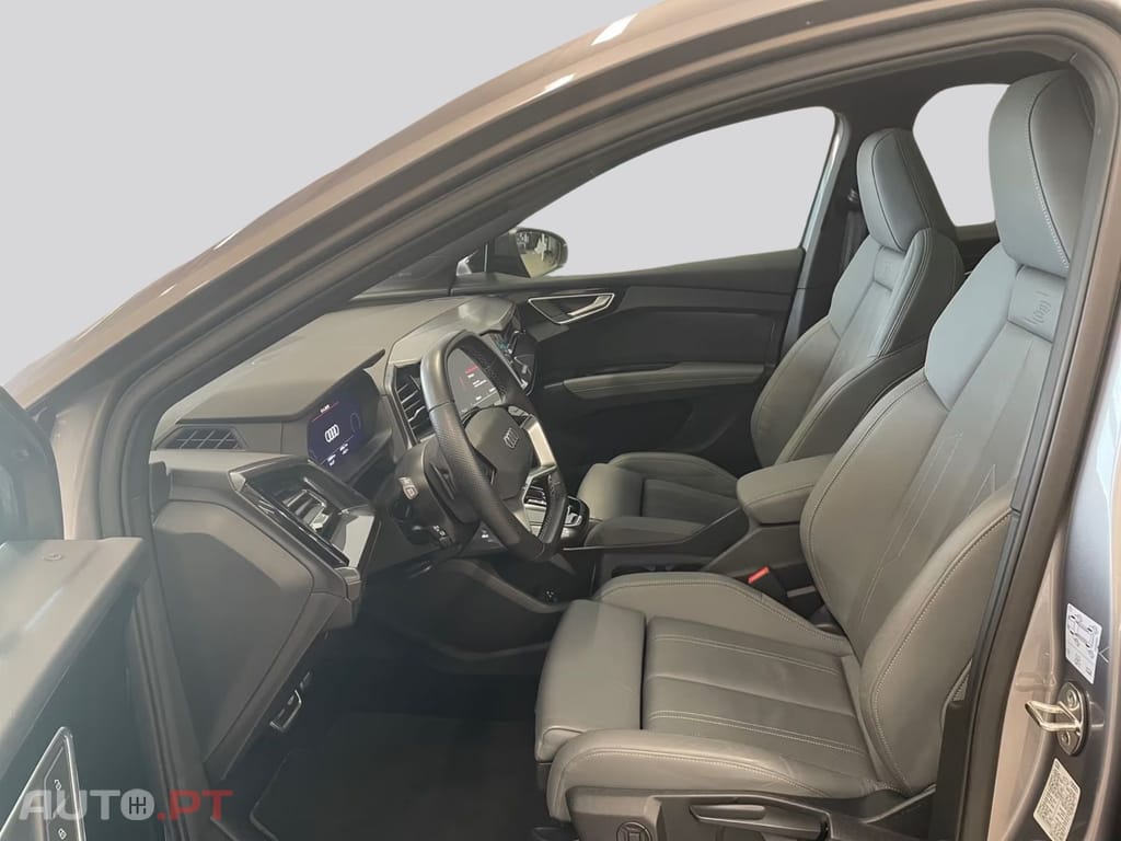 Audi Q4 E-Tron I.V.A DEDUTIVEL 50 quattro