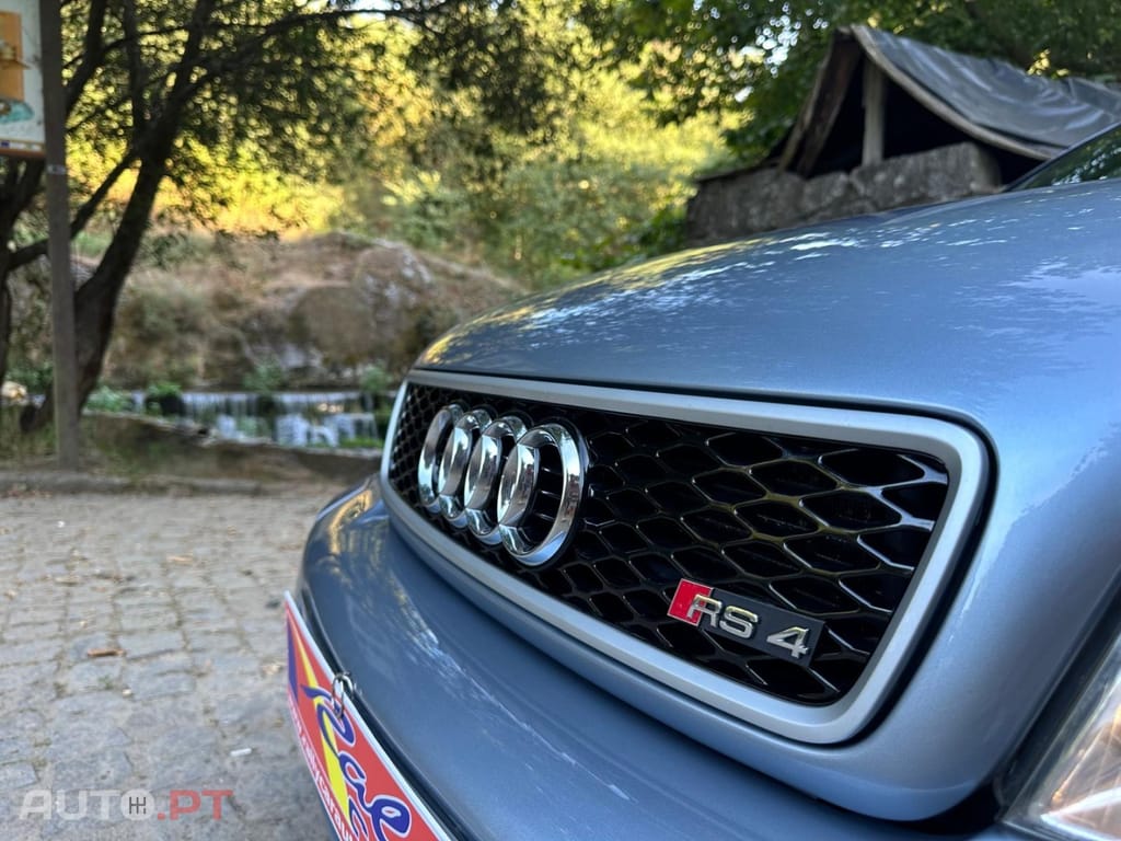 Audi RS4 2.7 V6 quattro