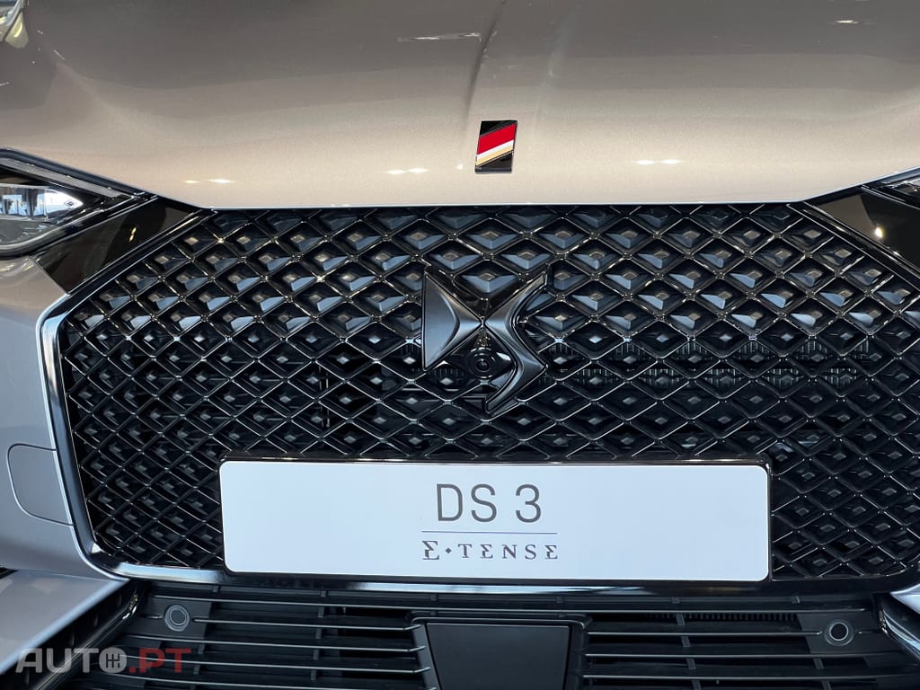 DS DS3 E-Tense Esprit de Voyage