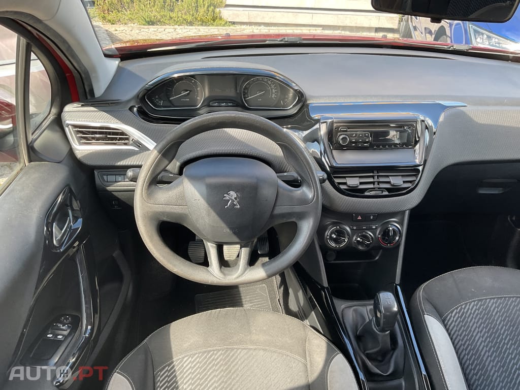 Peugeot 2008 1.4 HDi Allure