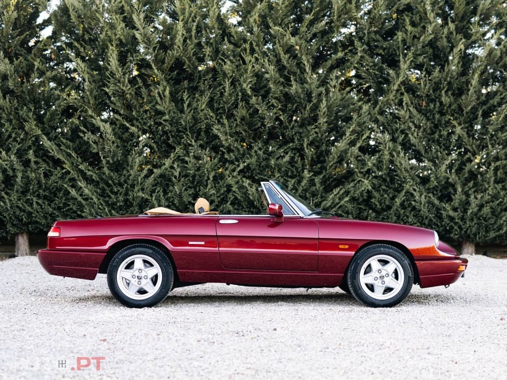 Alfa Romeo Spider 2.0