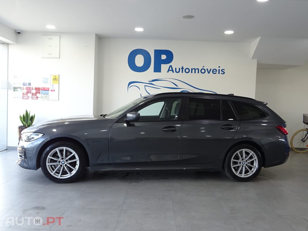 BMW 320 d Touring Advantage Auto