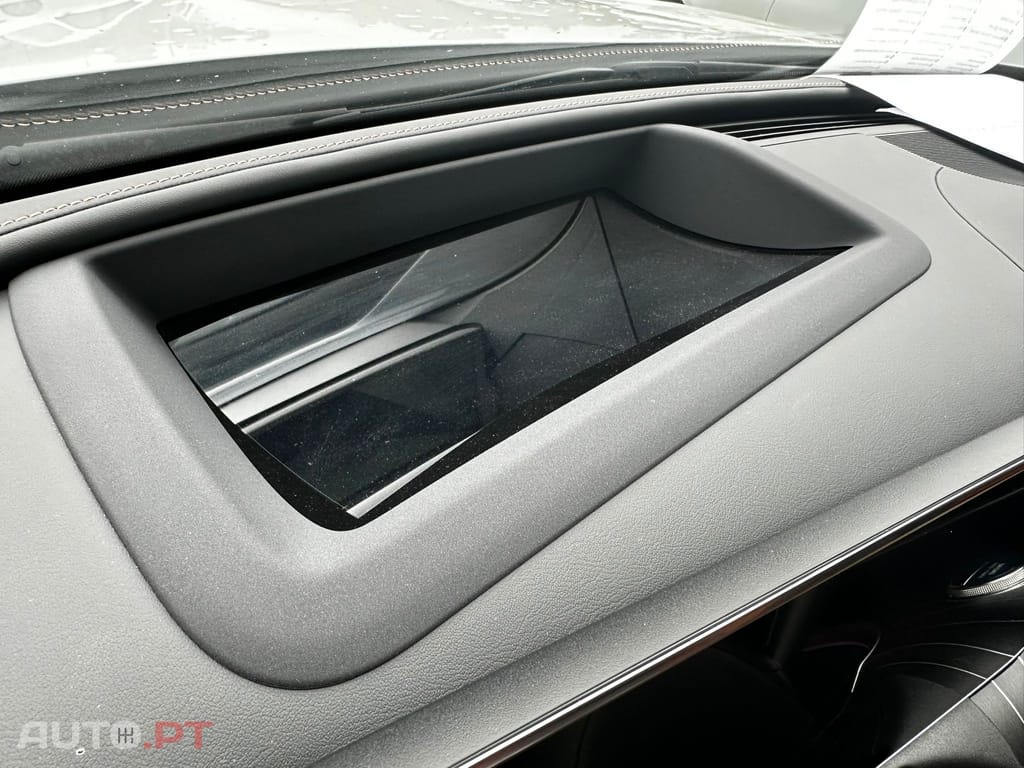 Mercedes-Benz C 300 e 9G-TRONIC AMG Line