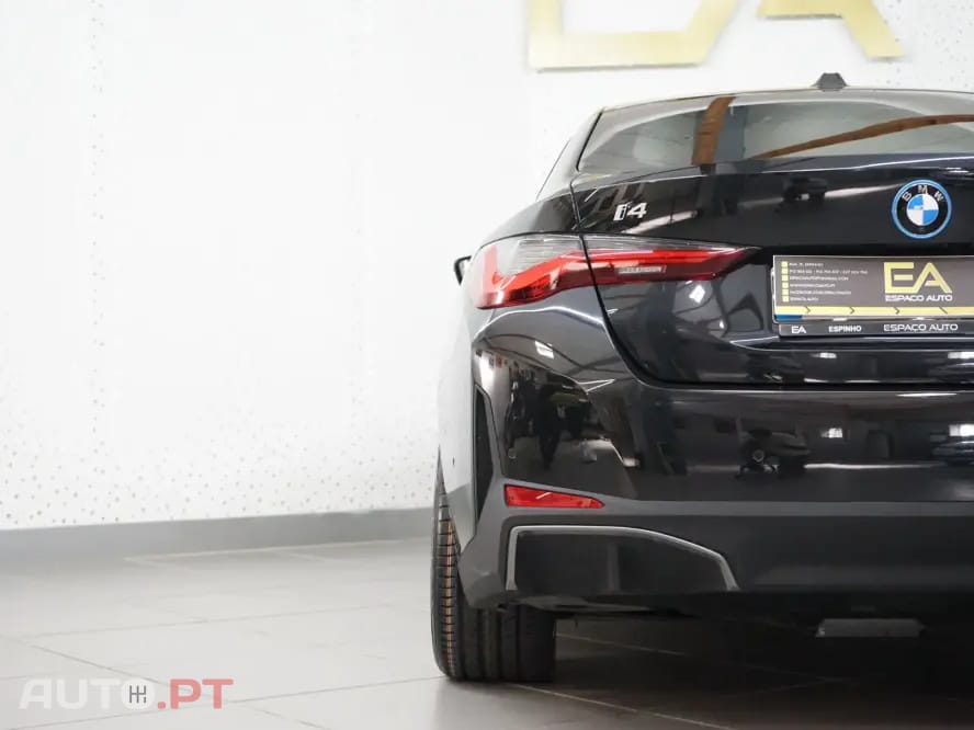 BMW i4 eDrive40