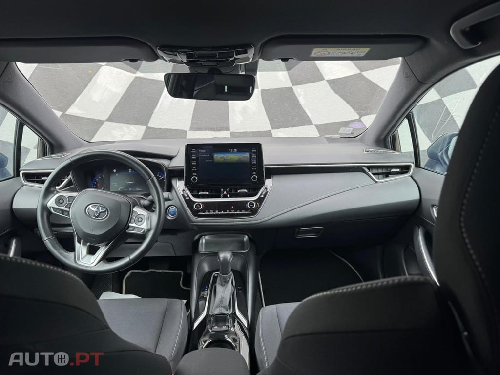 Toyota Corolla 1.8 Hybrid Active