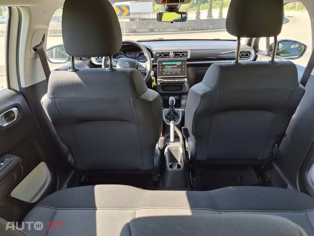 Citroen C3  Pure Tech 82 Shine