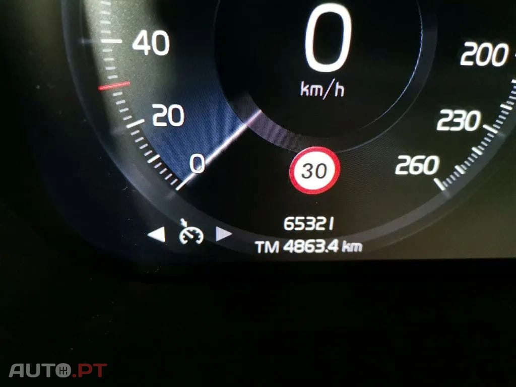 Volvo XC40 1.5 T5 PHEV R-Design Expression