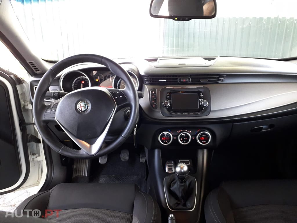 Alfa Romeo Giulietta 1.6  JTD