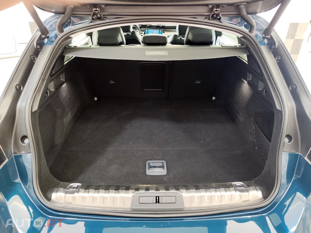 Peugeot 508 SW 1.6 Hybrid Allure e-EAT8