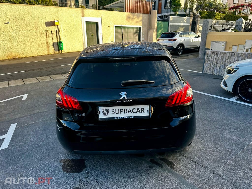 Peugeot 308 1.5 BlueHDi Style