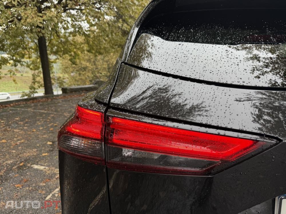 Nissan Qashqai 1.3 DIG-T N-Connecta J18