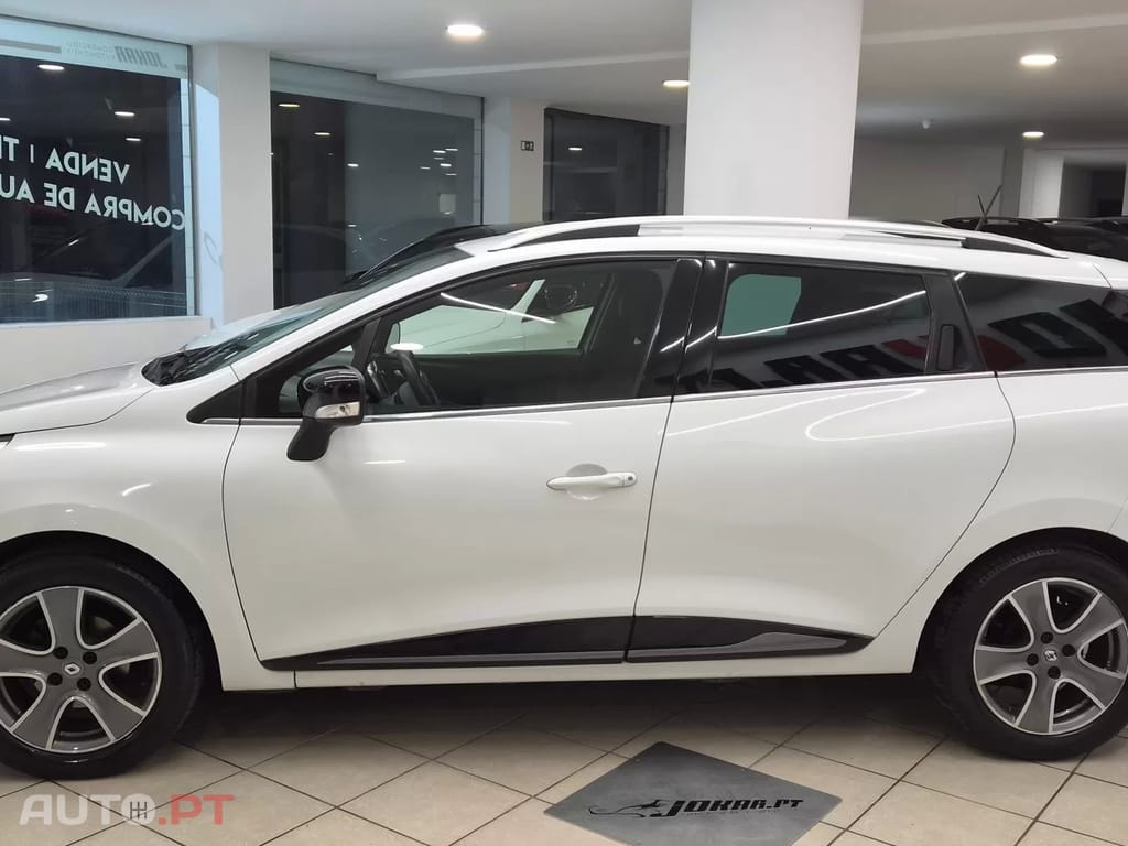 Renault Clio Sport Tourer 1.5 DCi BUSINESS — fotografia 4