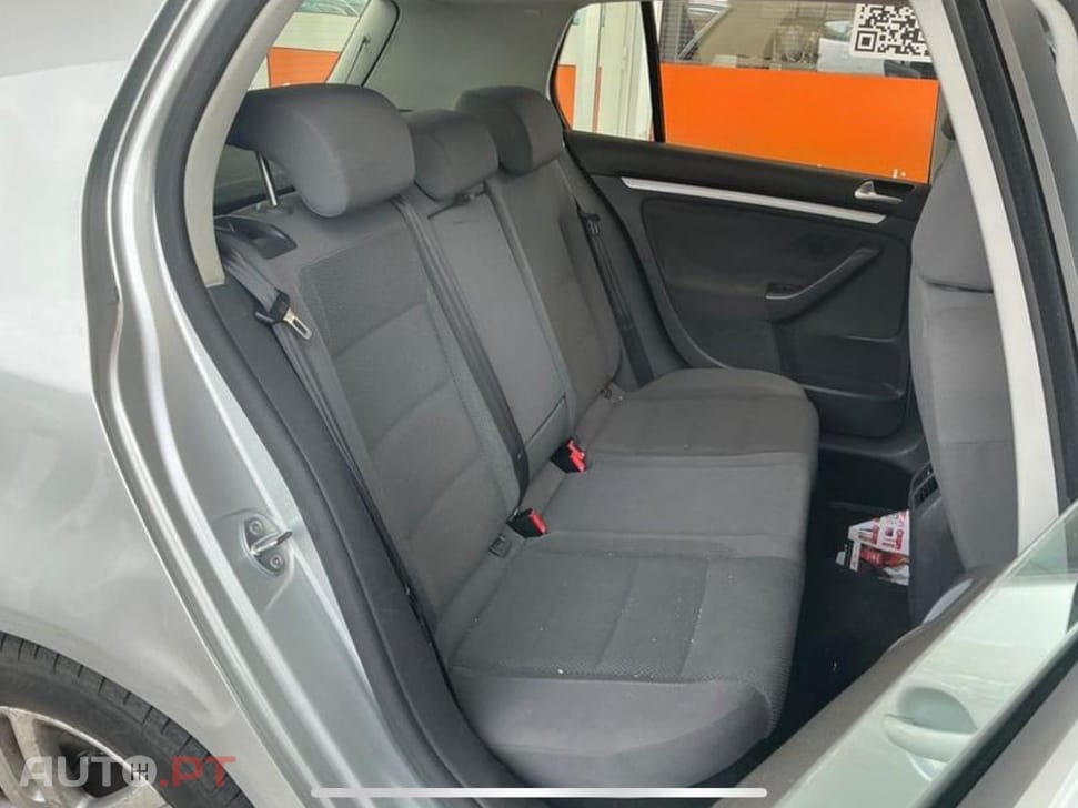 Volkswagen Golf 1.9 TDi Highline