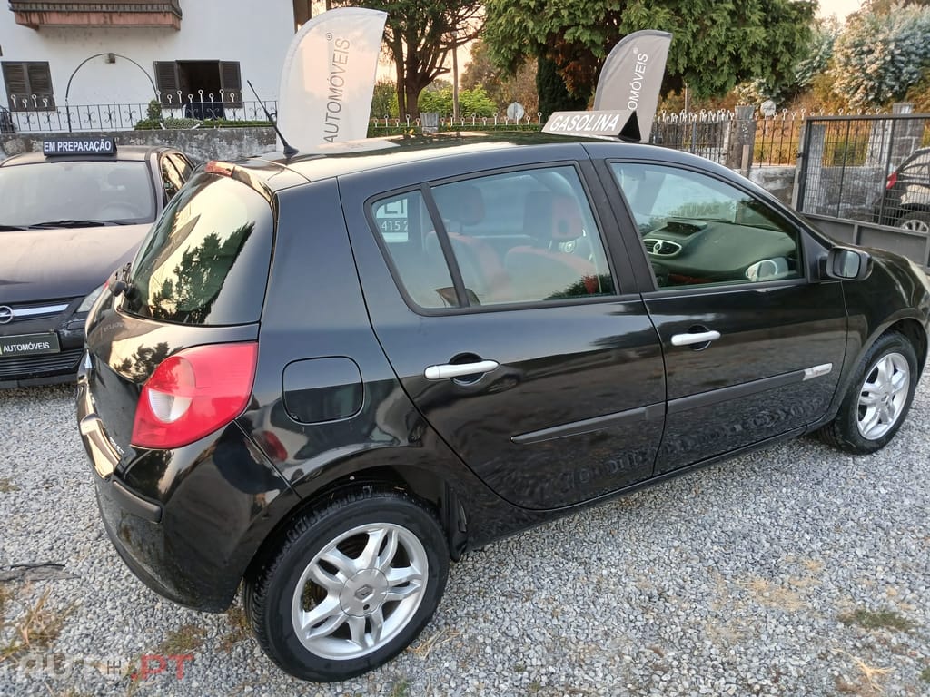 Renault Clio 1.2 16v Rip Curl