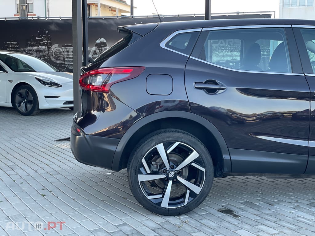 Nissan Qashqai 1.2 DIG-T ACENTA