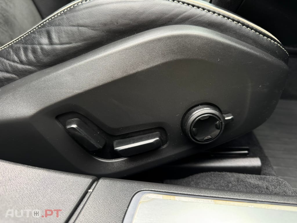 Volvo V90 2.0 T8 PHEV R-Design AWD
