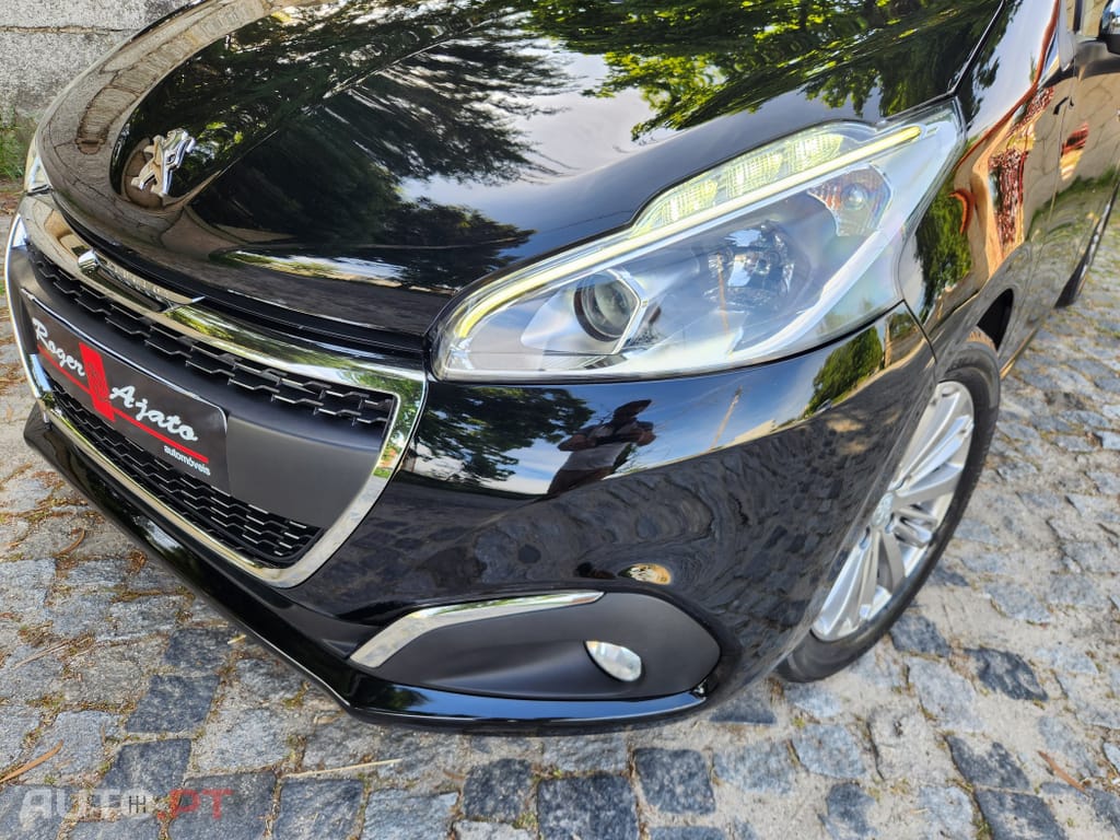 Peugeot 208 1.5 BlueHDi Signature