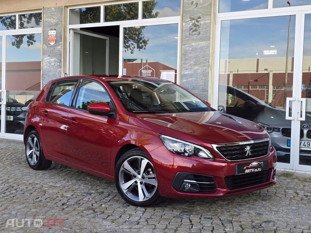 Peugeot 308 1.2 PureTech Active J17