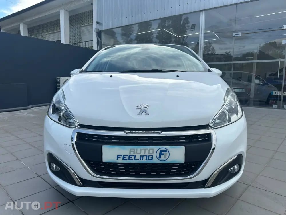 Peugeot 208 1.5 BlueHDi Signature