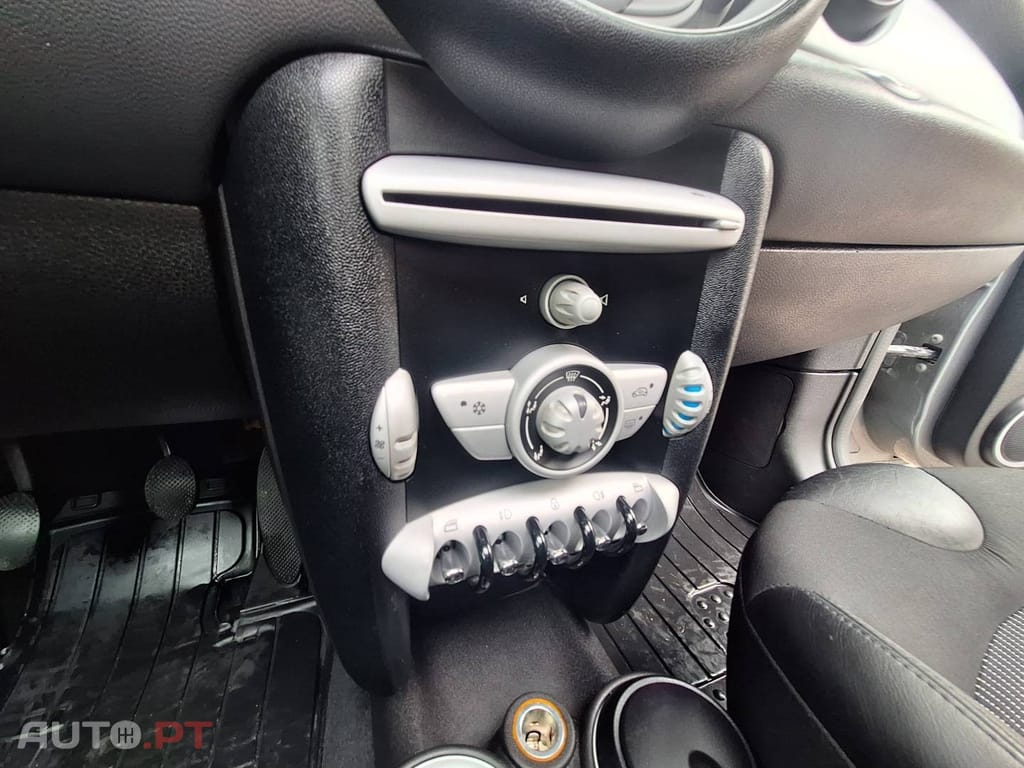 MINI Cooper D