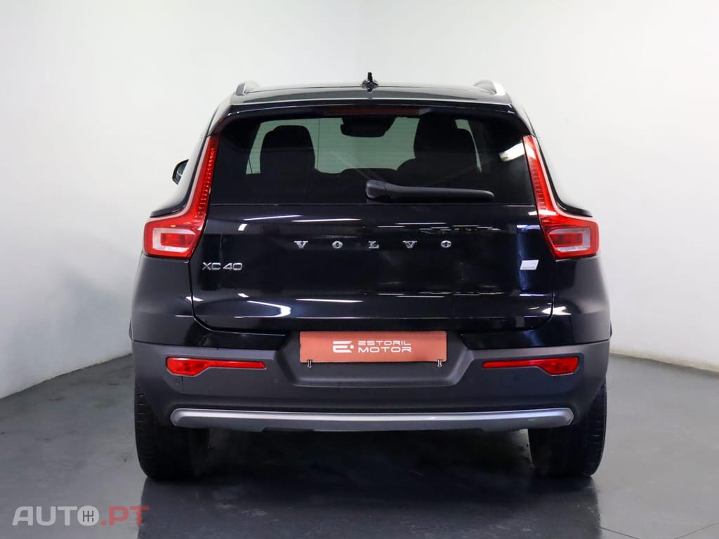Volvo XC40 T5  Plug-in Hybrid Inscription