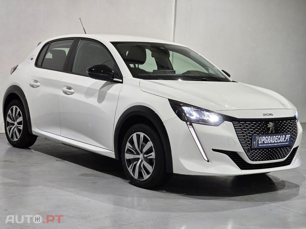 Peugeot E-208 50 kWh Active