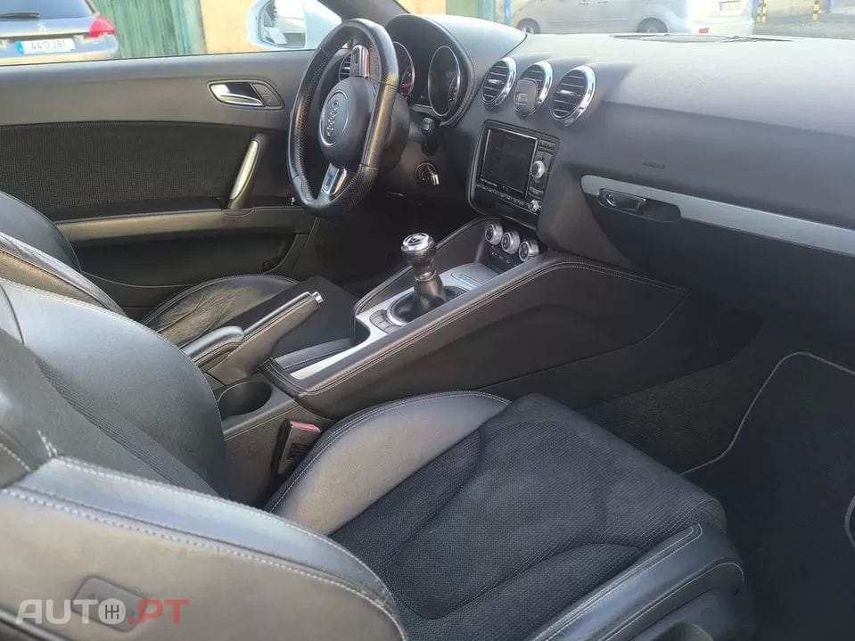 Audi TT 1.8 TFSI S-line