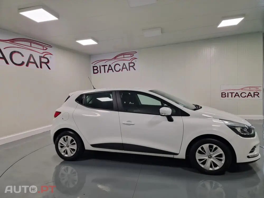 Renault Clio SOCIETE 1.5Dci  90CV GPS INTENS IVA DEDUTIVEL