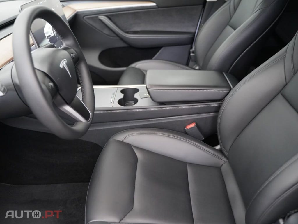 Tesla Model Y Standard 96% I.V.A DEDUTIVEL