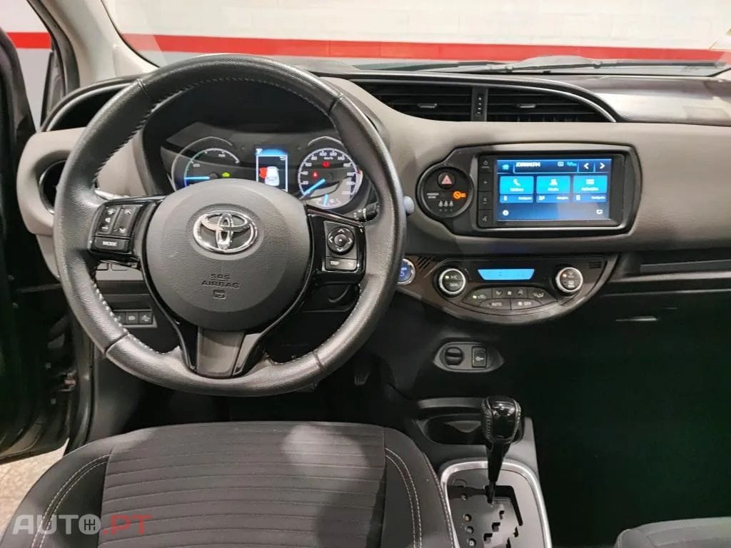 Toyota Yaris 1.5 HSD Comfort