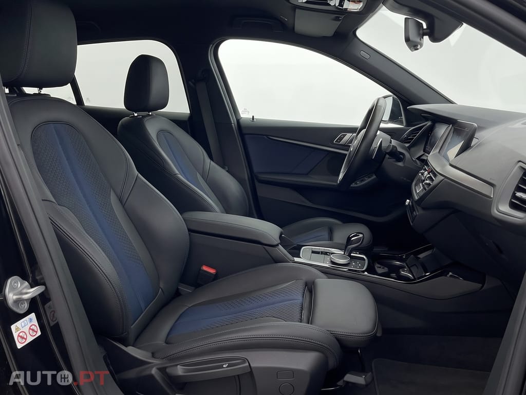 BMW 116 i Pack Desportivo M