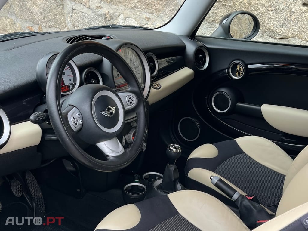 MINI Cooper D