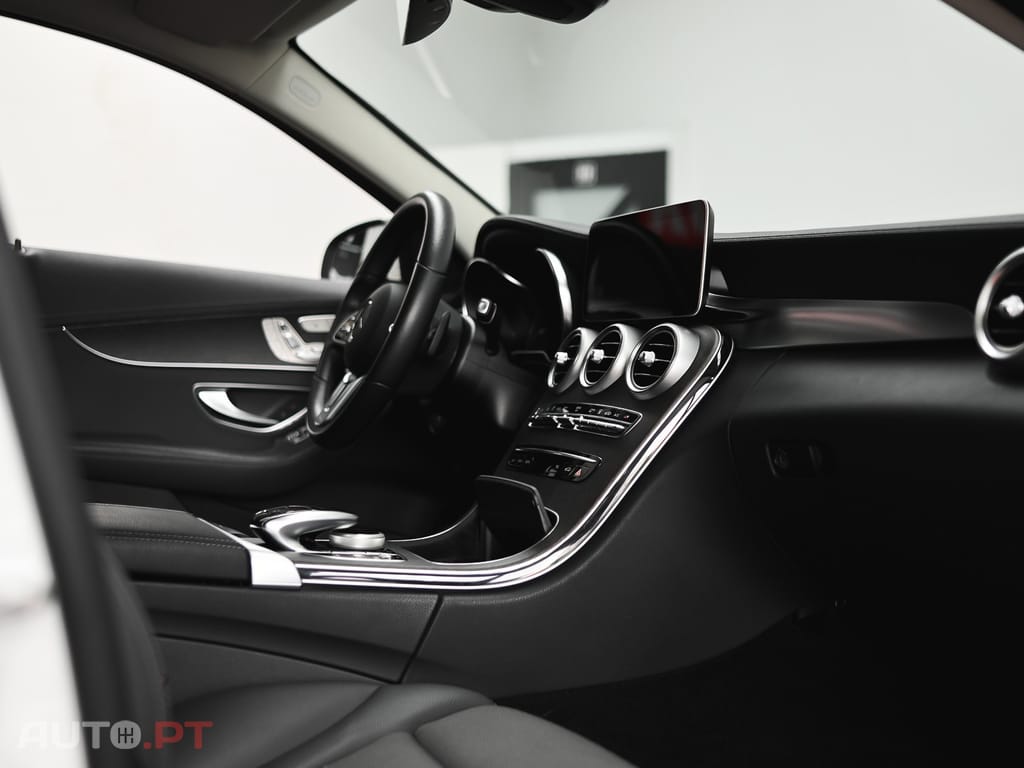 Mercedes-Benz C 300 e Avantgarde