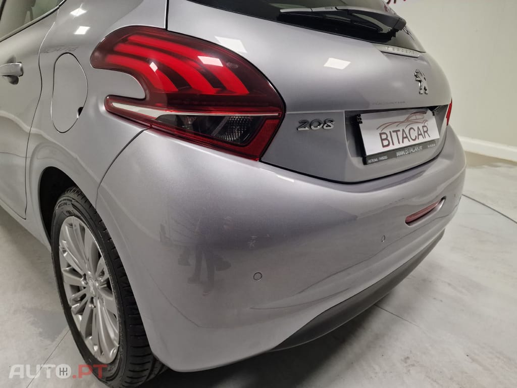 Peugeot 208 1.5 BLUEHDI 102CV SIGNATURE GPS CAMARA TRASEIRA