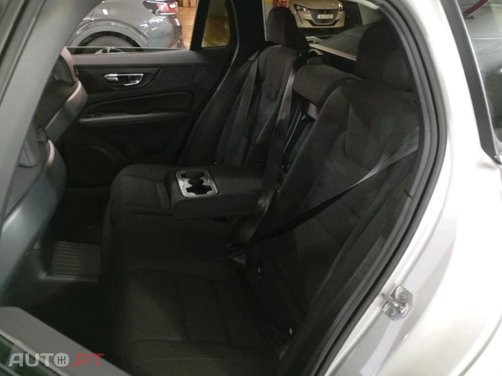 Volvo V60 2.0 T6 AWD TE Inscription Expression