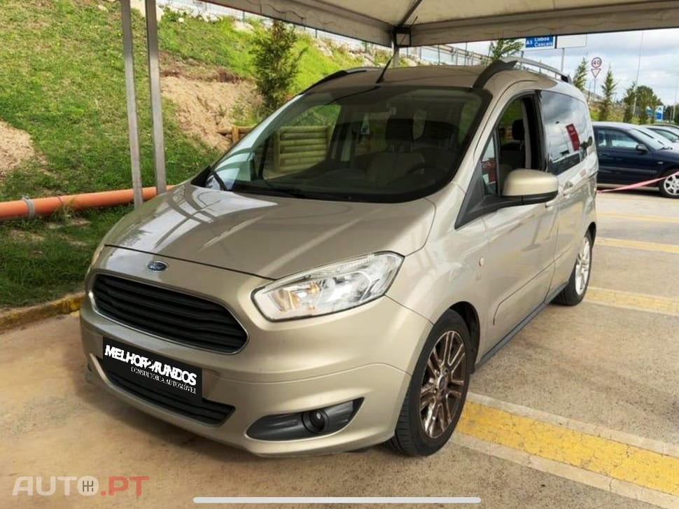 Ford Tourneo 1.0 EcoBoost Titanium