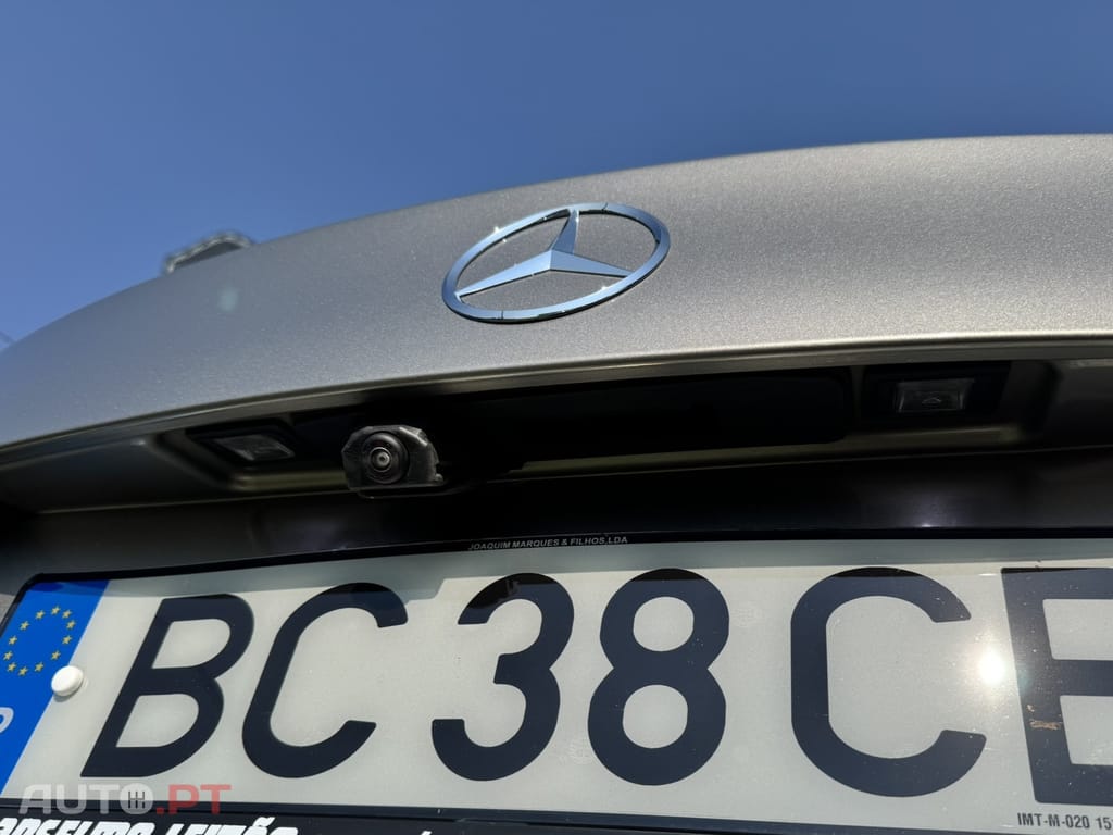 Mercedes-Benz C 300 e AMG Line