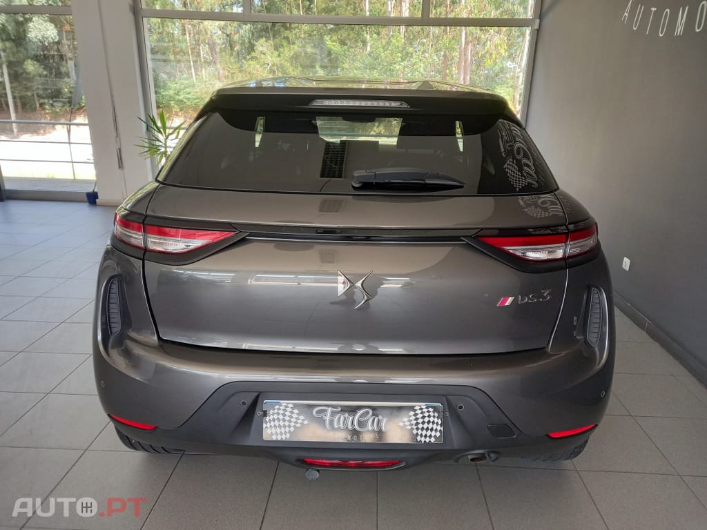 DS DS3 Crossback PureTech 100 PERFORMANCE LINE