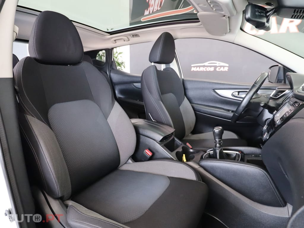 Nissan Qashqai 1.5 dCi Acenta C/Barras de Tejadilho