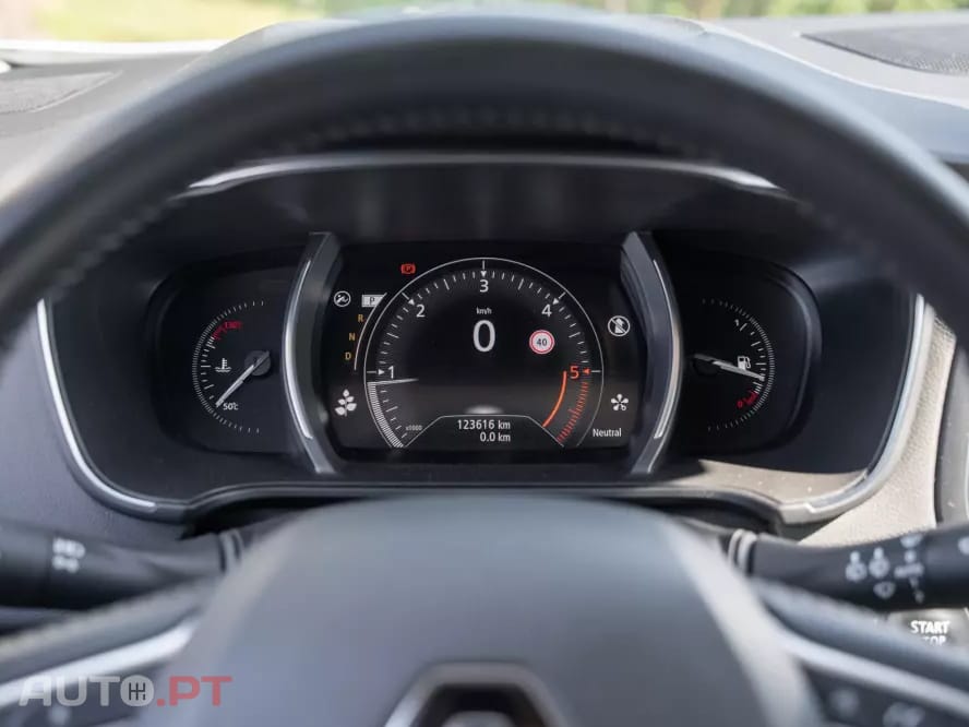 Renault Mégane Sport Tourer 1.5 Blue dCi Bose Edition EDC